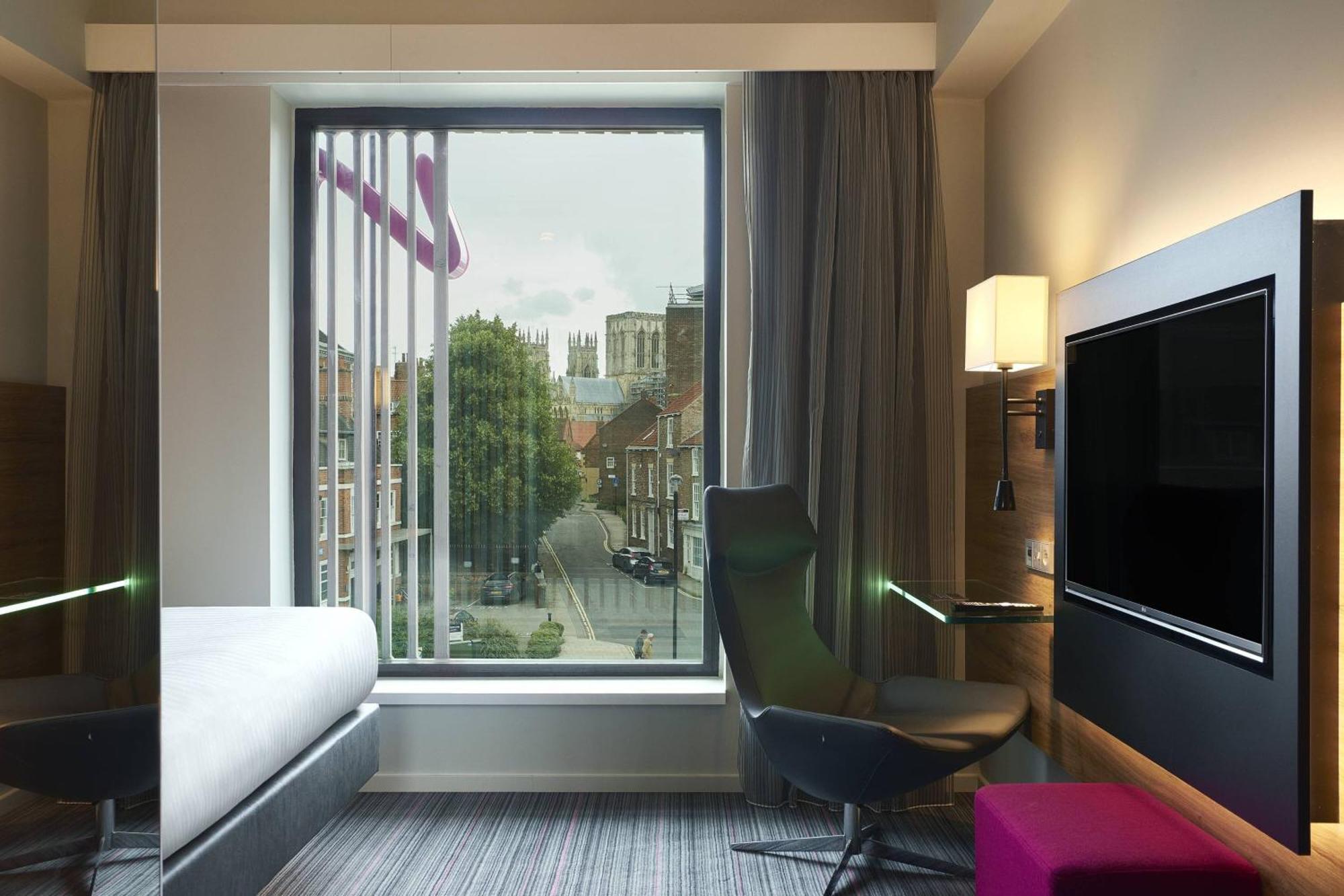 Moxy York Hotel Kültér fotó