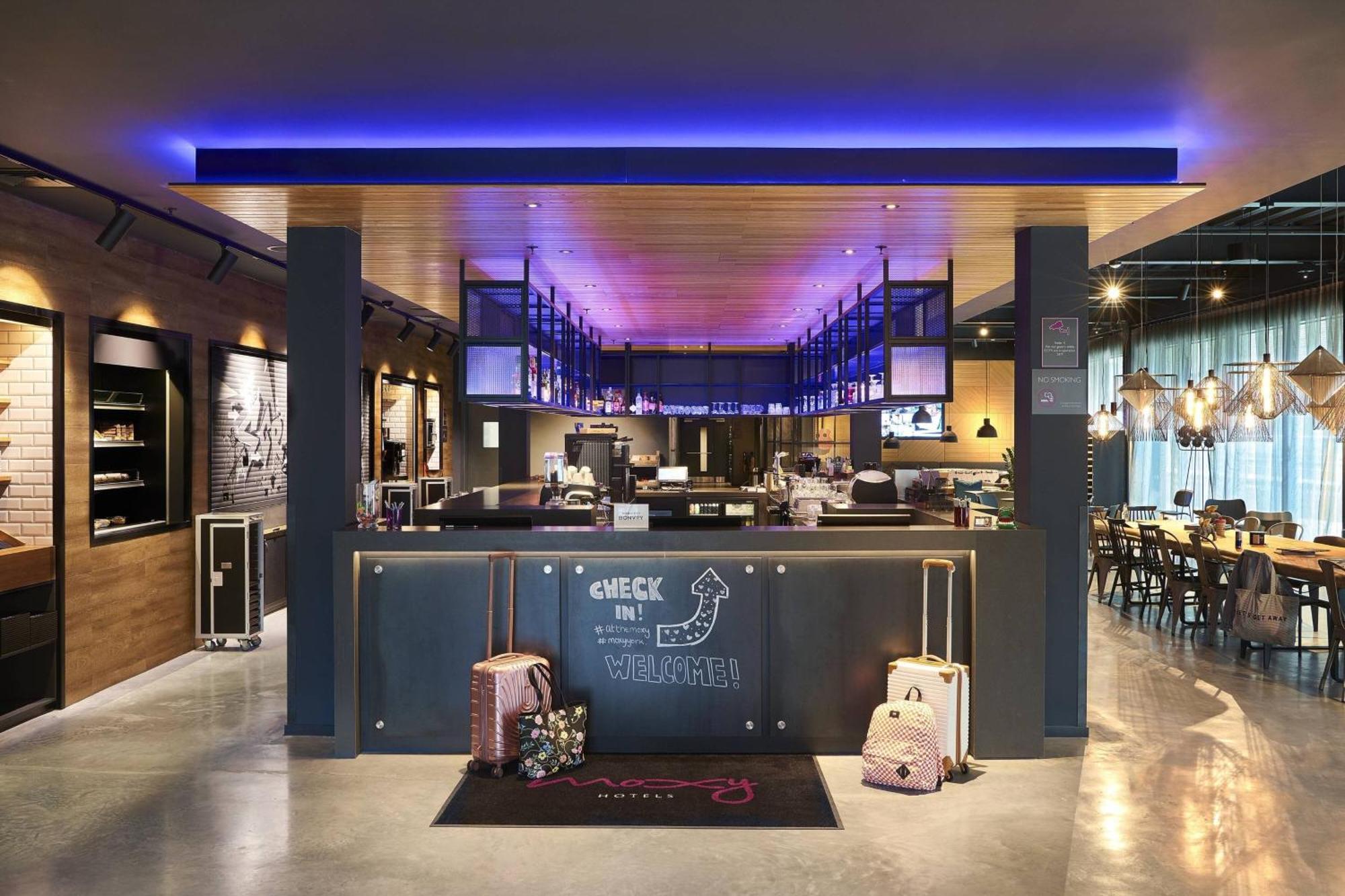 Moxy York Hotel Kültér fotó